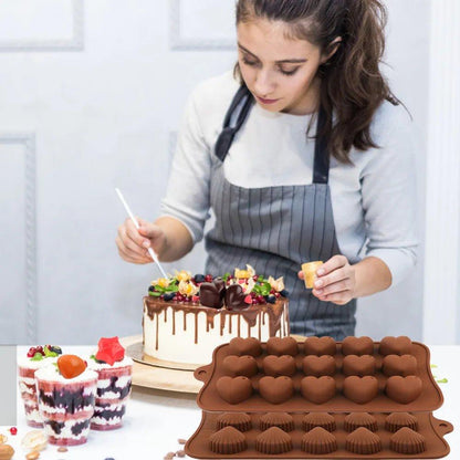 MOULE CHOCOLAT-deco  par une femme